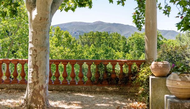 Propriété 10 pièces  à vendre Marseille 12eme 13012