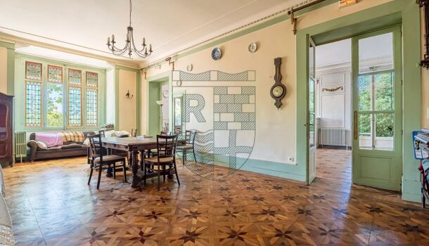 Propriété 10 pièces  à vendre Marseille 12eme 13012