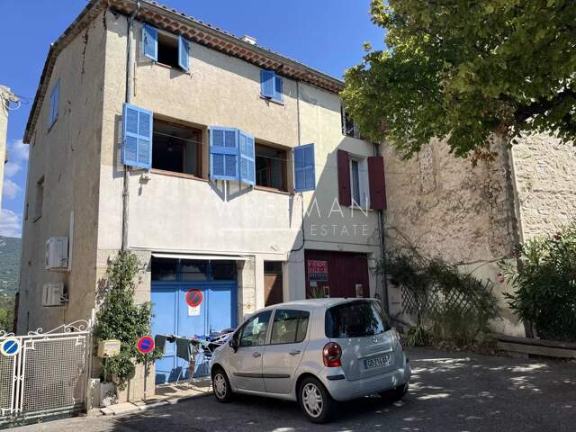 Maison de village - CLAVIERS — photo du bien