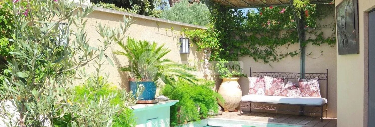 Maison 5 Pièces 158 m² à vendre à Fontvieille (13990)