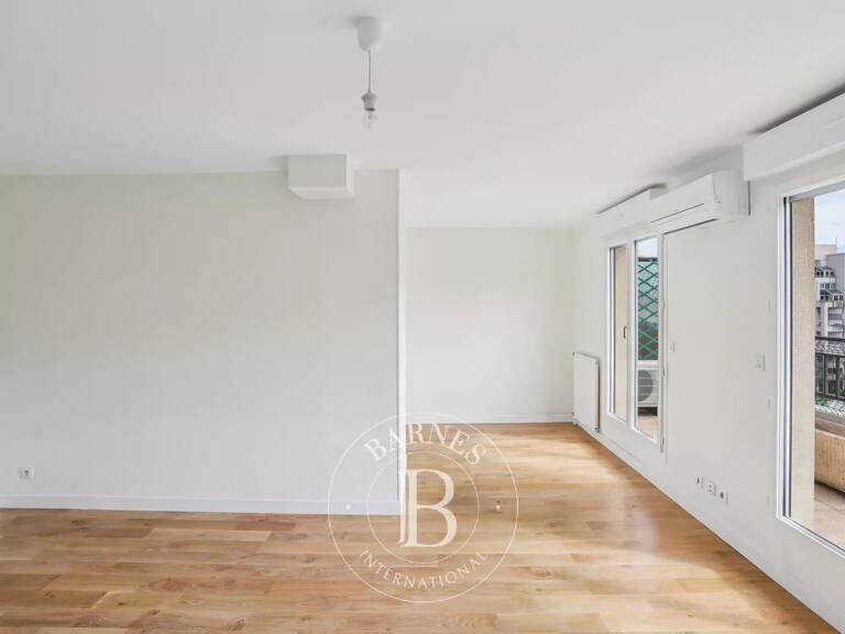 Lyon 4 - Hénon - Appartement de 76,33 m² - Terrasse - Cave - Garages - 2 Chambres — photo 1