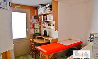 Commerce 3 Pièces 17 m² à vendre à Montaren-et-Saint-Médiers (30700)