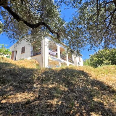 Maison 4 pièces 599000 €