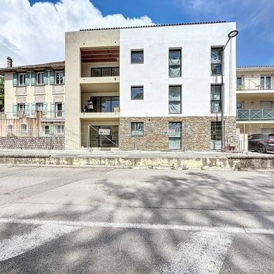 Appartement 3 pièces 262400 €