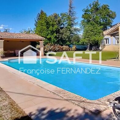 Maison 9 pièces 499800 €