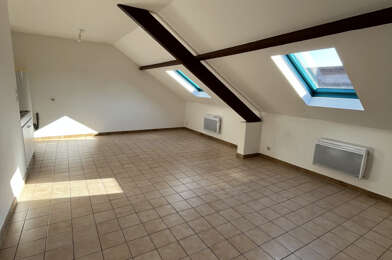 Appartement 3 pièces 560 €