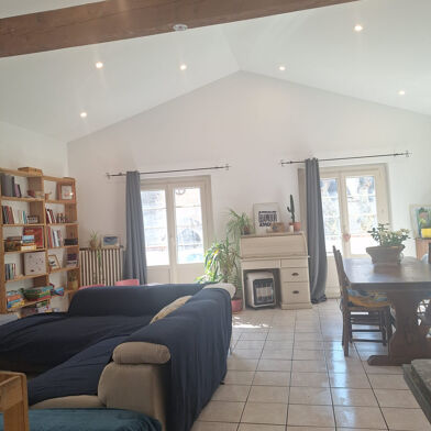 Maison 5 pièces 992 €