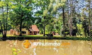 Maison 7 Pièces 138 m² à vendre à Aubigny-sur-Nère (18700)