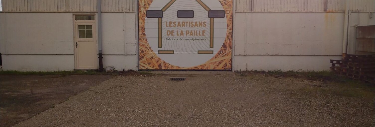 Commerce  220 m² à louer à Chécy (45430)