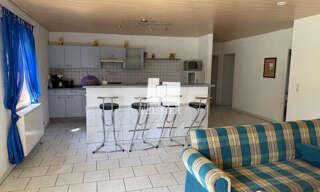 Maison 9 Pièces 216 m² à vendre à Saint-Pierre-Saint-Jean (07140)