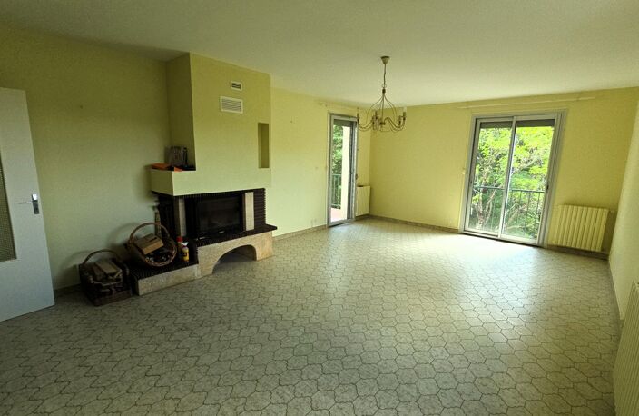 MAISON T5 / JARDIN / GARAGE / DEPENDANCE — photo 4