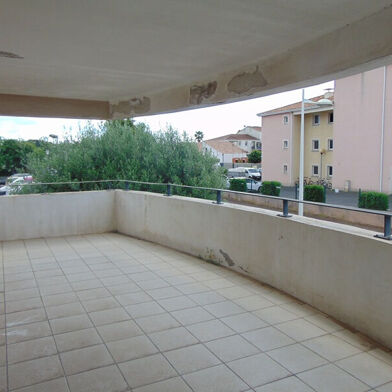 Appartement 3 pièces 780 €