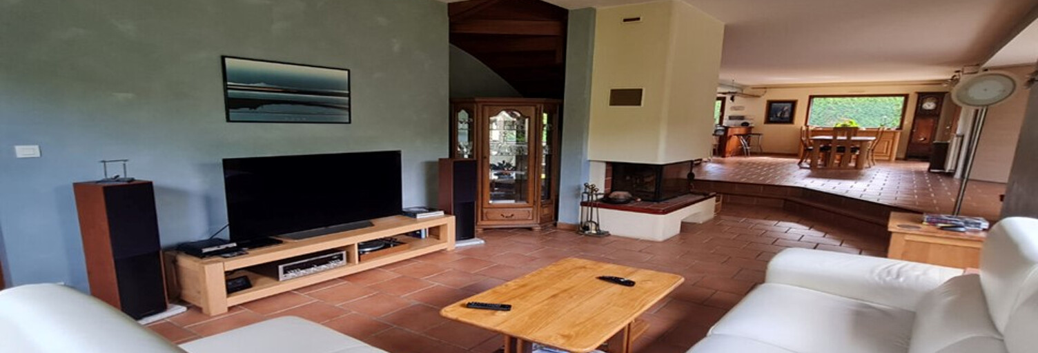 Maison 8 Pièces 202 m² à vendre à Cintré (35310)