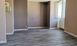 Appartement 1 Pièce 24 m² à louer à Argences en Aubrac (12420)