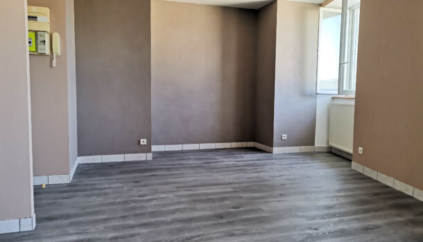 Appartement 1 pièces  à louer Argences-en-Aubrac 12420