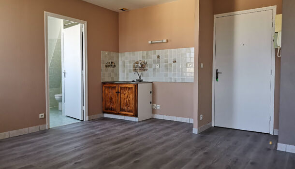 Appartement 1 pièces  à louer Argences-en-Aubrac 12420