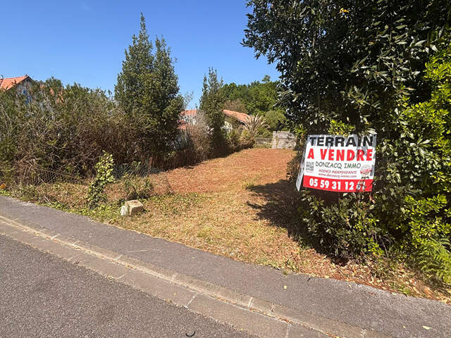 Terrain de 242 m² sur Labenne — photo du bien