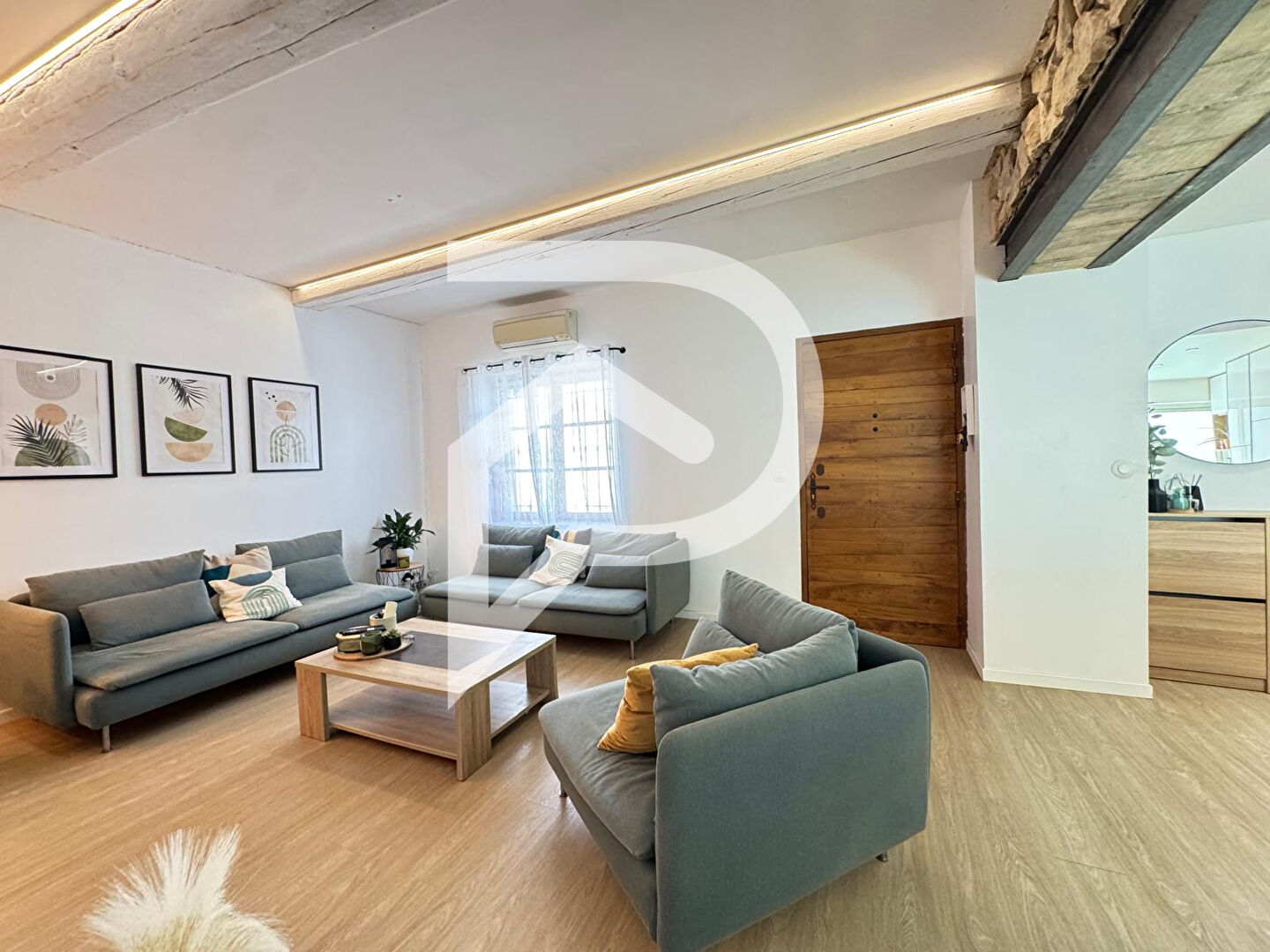 Villa / Maison  T6 à vendre Uchaud 30620