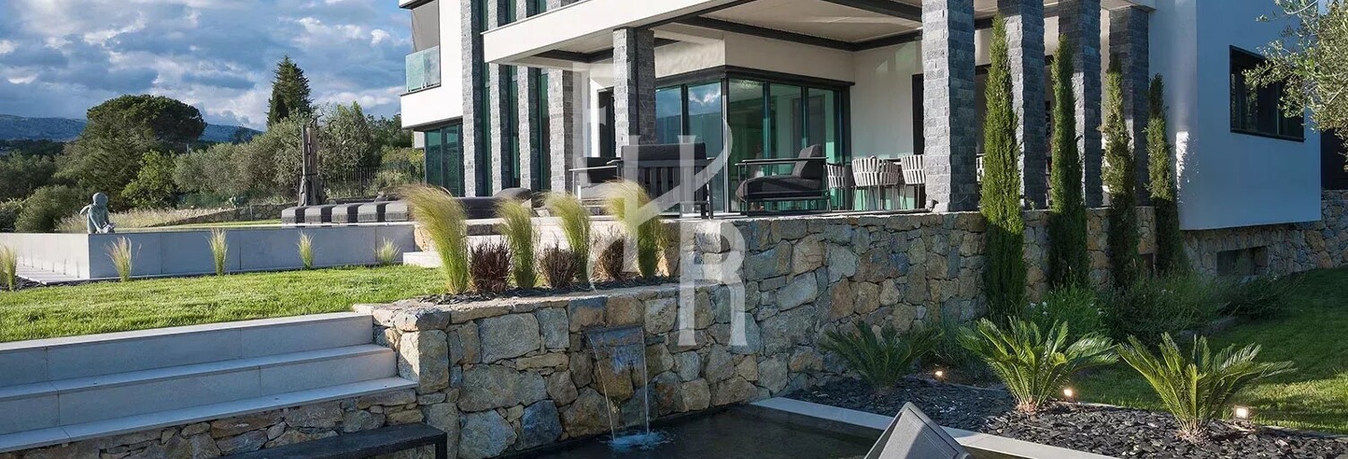 Maison 8 Pièces 420 m² à vendre à Opio (06650)