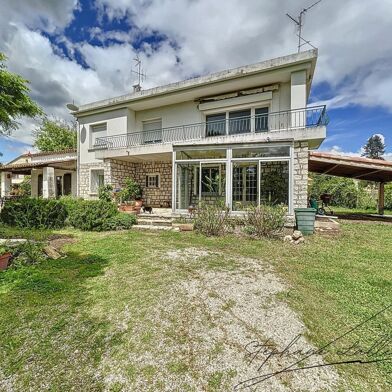 Maison 10 pièces 260000 €