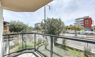 Commerce 3 Pièces 77 m² à vendre à Fréjus (83600)