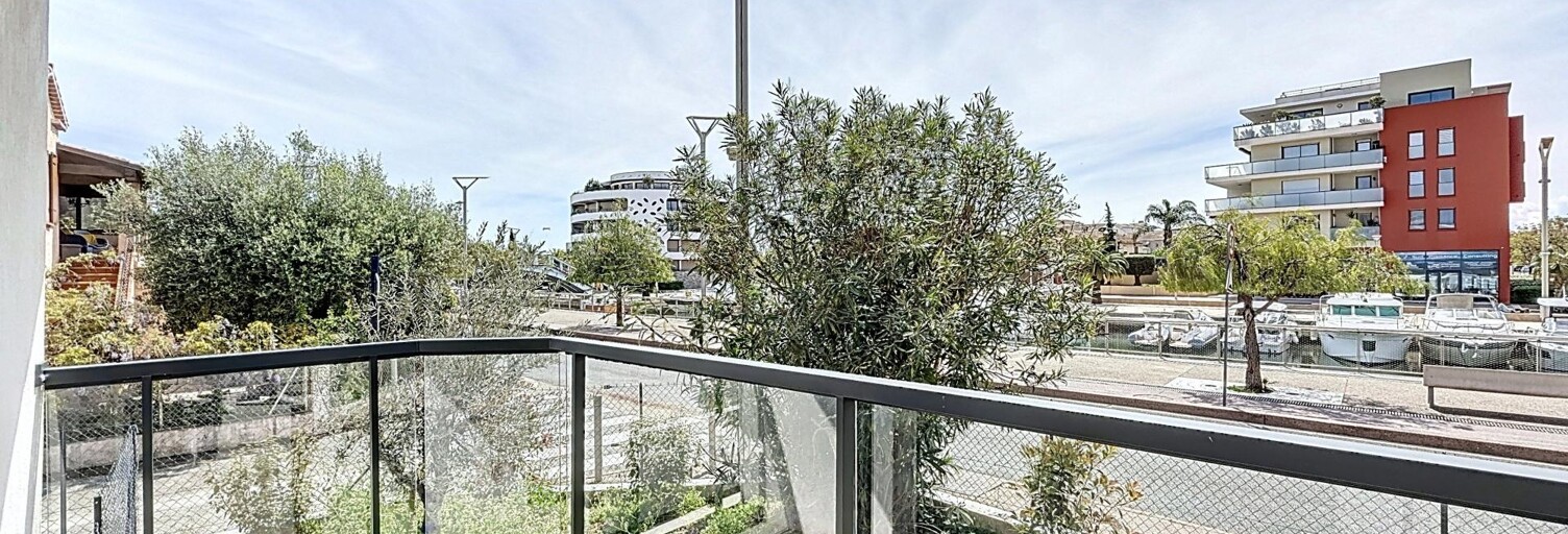 Commerce 3 Pièces 77 m² à vendre à Fréjus (83600)