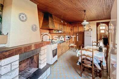 Maison 9 pièces 148000 €