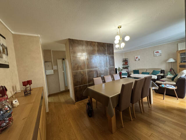 LIMOGES:  bel appartement type 5 avec 4 chambres parfait éta — photo du bien