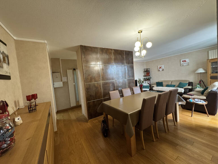 LIMOGES:  bel appartement type 5 avec 4 chambres parfait éta — photo 1