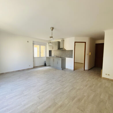 Appartement 2 pièces 560 €