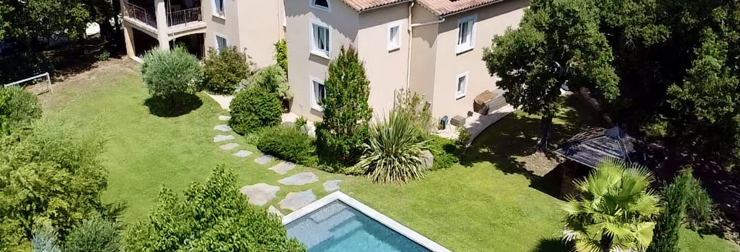 Maison 5 Pièces 187 m² à vendre à Saint-Jean-du-Pin (30140)