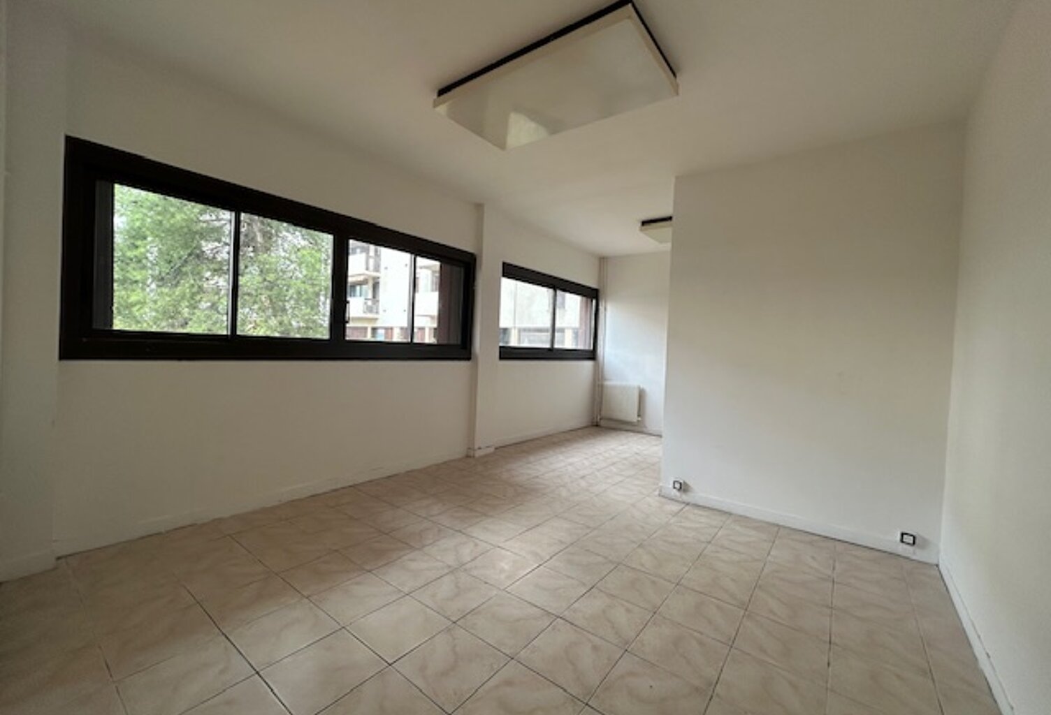 F2  RDC Anatole France — photo 1