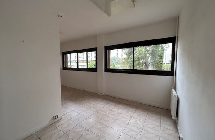 F2  RDC Anatole France — photo 4