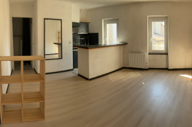 Appartement 1 pièces 300 €