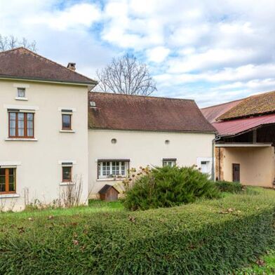 Maison 4 pièces 276100 €