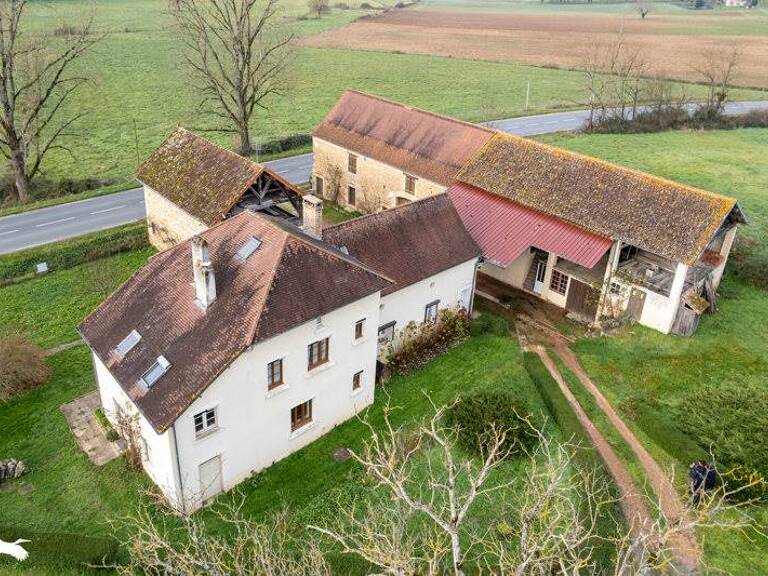 Corps de Ferme de 4 pièces principales — photo 1