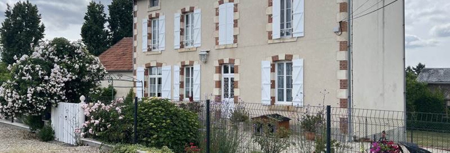 Maison 7 Pièces 200 m² à vendre à Saint-Benoît-du-Sault (36170)