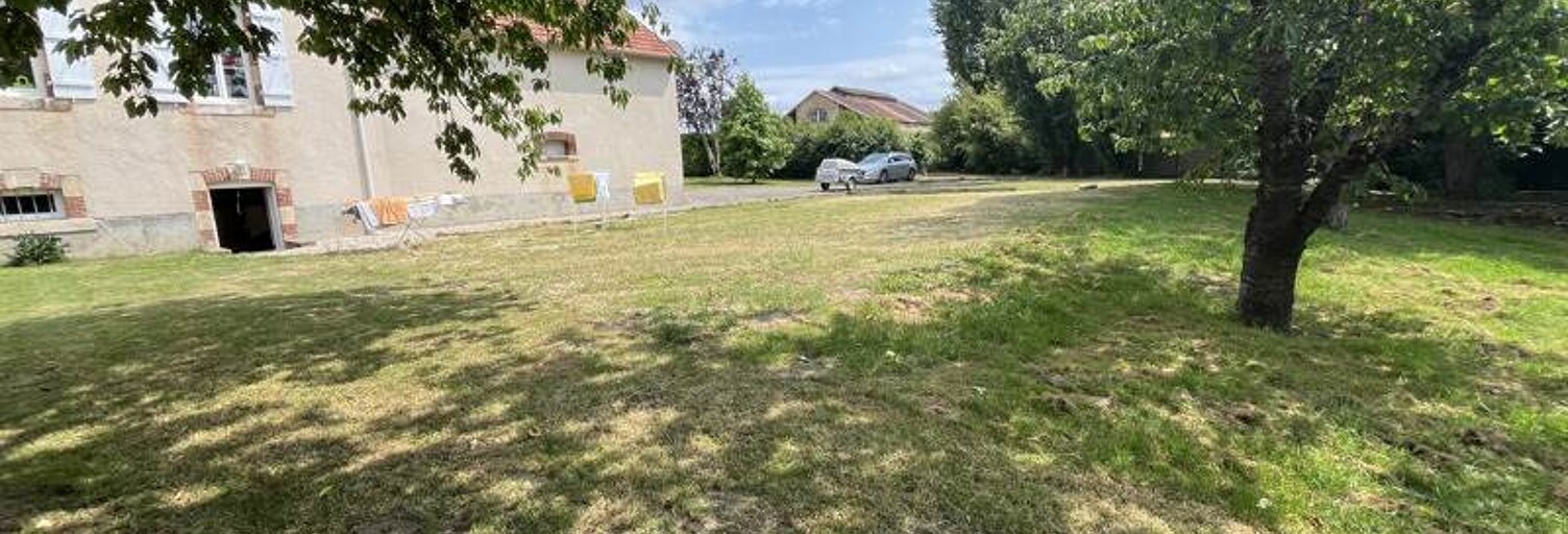 Maison 7 Pièces 200 m² à vendre à Saint-Benoît-du-Sault (36170)