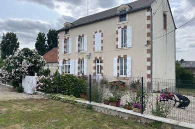 Maison 7 pièces 251904 €