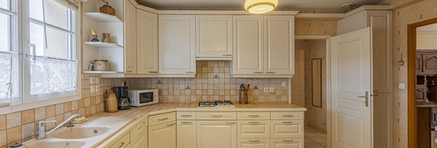 Maison 8 Pièces 167 m² à vendre à Saint-Pierre-des-Corps (37700)