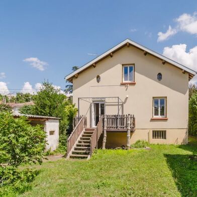 Maison 5 pièces 299990 €