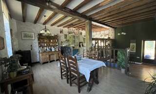 Maison 6 Pièces 157 m² à vendre à La Celle-Dunoise (23800)