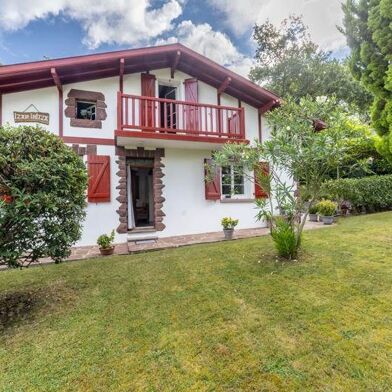 Maison 5 pièces 639000 €