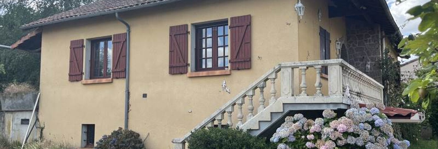 Maison 4 Pièces 105 m² à vendre à Chabanais (16150)