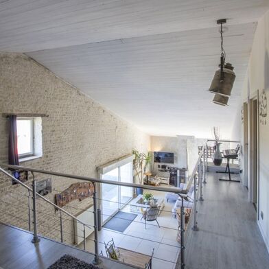 Maison 6 pièces 369600 €