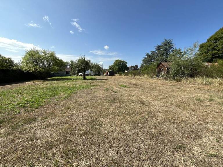 Terrain à bâtir de 0 pièces principales — photo 1