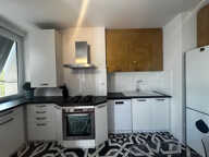 Appartement de type T3 meublé trés lumineux avec ascenseur / — photo 3