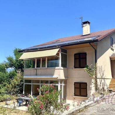 Maison 8 pièces 699000 €