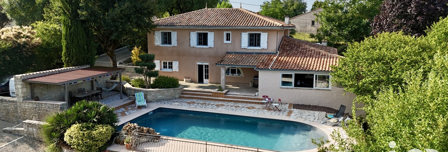 Maison 5 Pièces 215 m² à vendre à Saint-Amant-de-Boixe (16330)