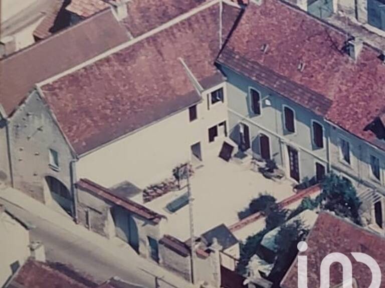 Vente Maison/villa 8 pièces — photo 1